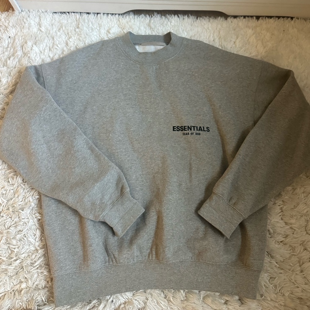 Gray essentials crewneck